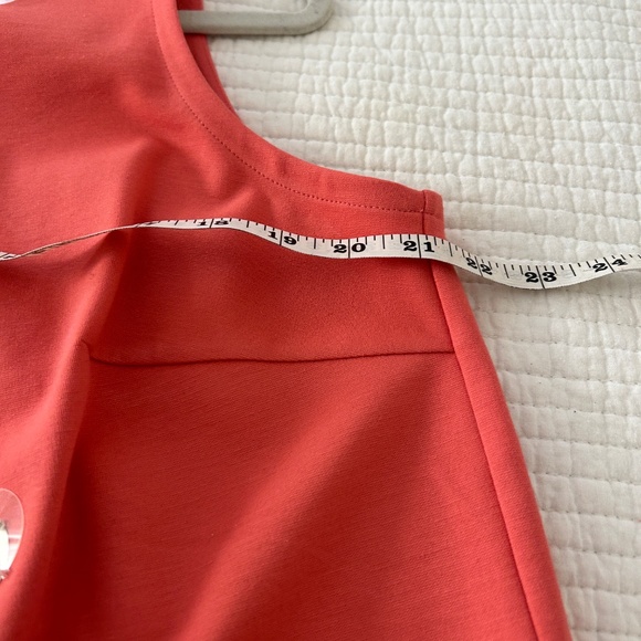 Akris Punto - Picture 8 of 9